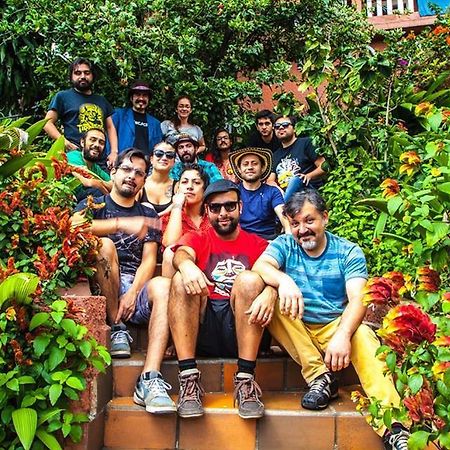 Raiz Hostel Medellin Bagian luar foto
