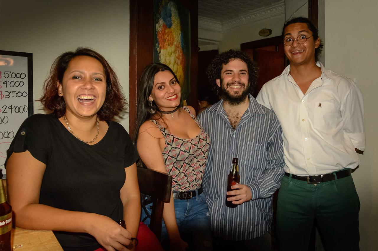 Raiz Hostel Medellin Bagian luar foto