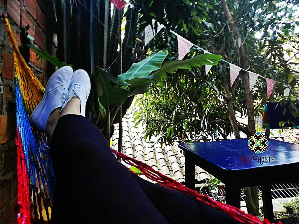 Raiz Hostel Medellin Bagian luar foto