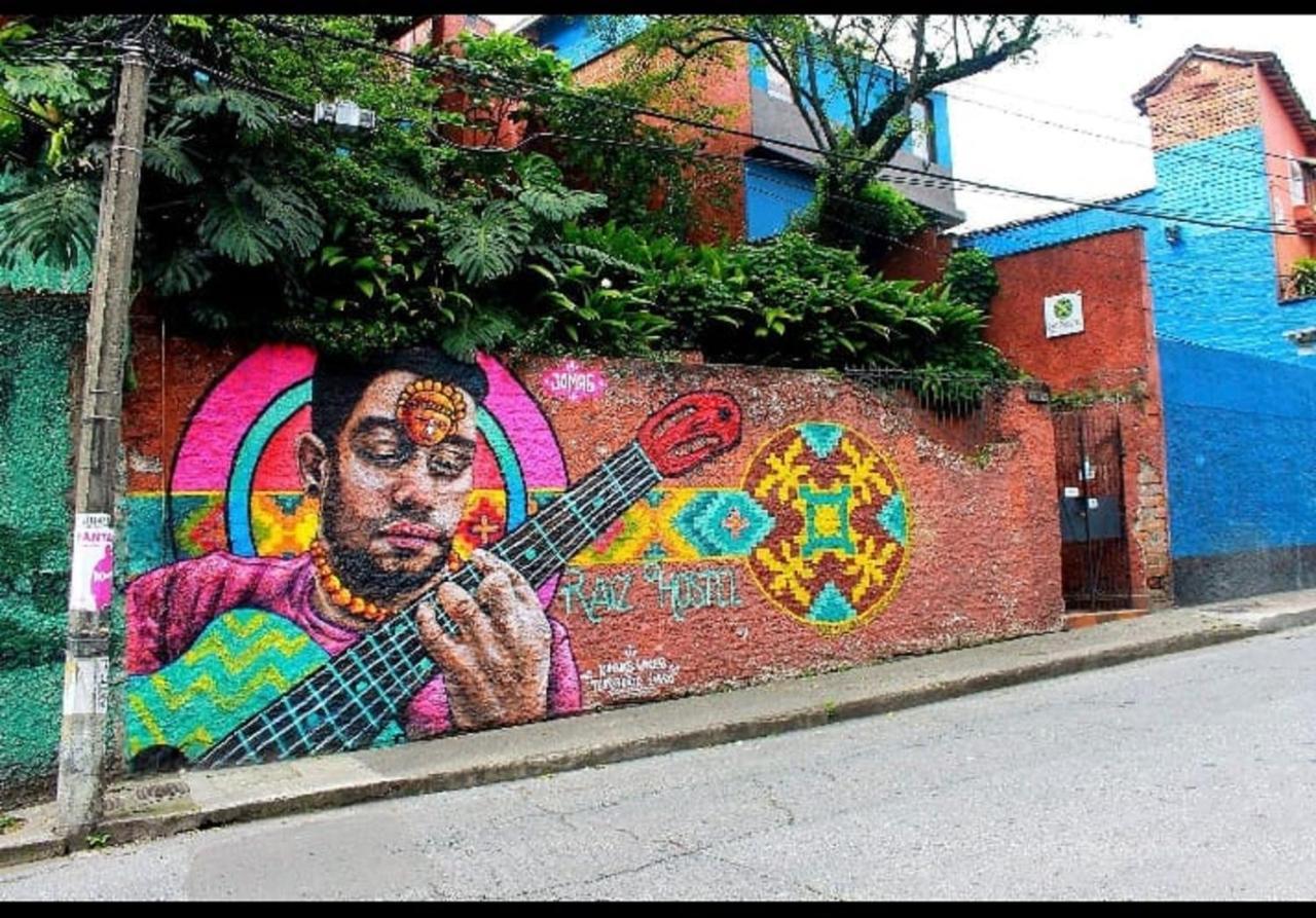 Raiz Hostel Medellin Bagian luar foto